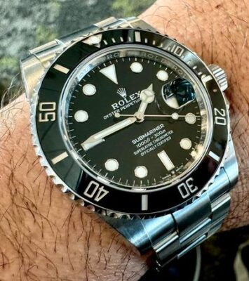 Replica Rolex Submariner Black Dial 126610LN photo review