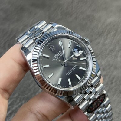 Superclone Rolex Datejust Rhodium Dial 126334 Jubilee Profile Shot