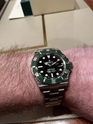 Replica Rolex Submariner Black Dial 126610LV "Starbucks" photo review